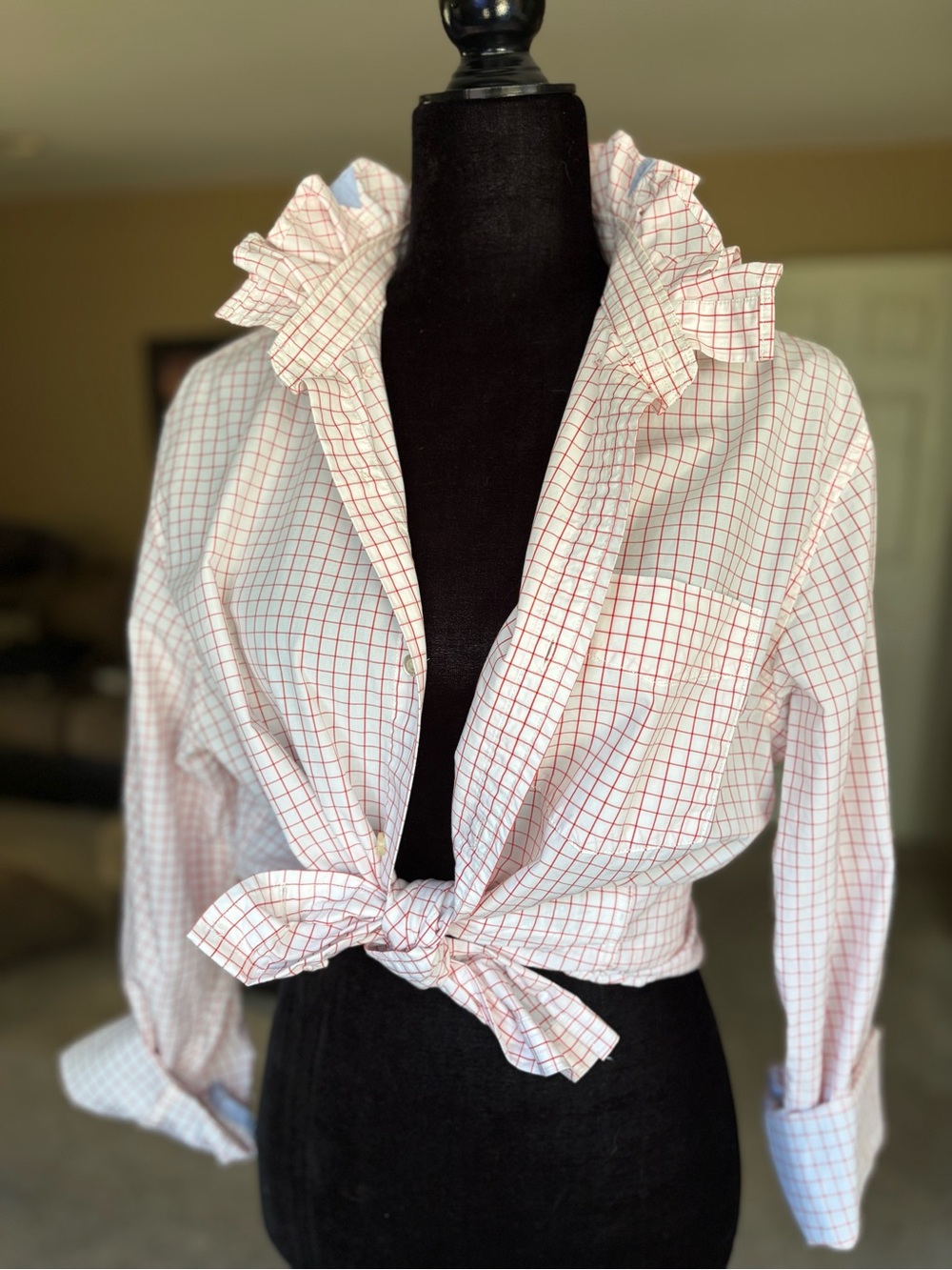 Reworked Men’s White Button-Front Tie Blouse with Red Windowpane Check - Picture 2 of 10